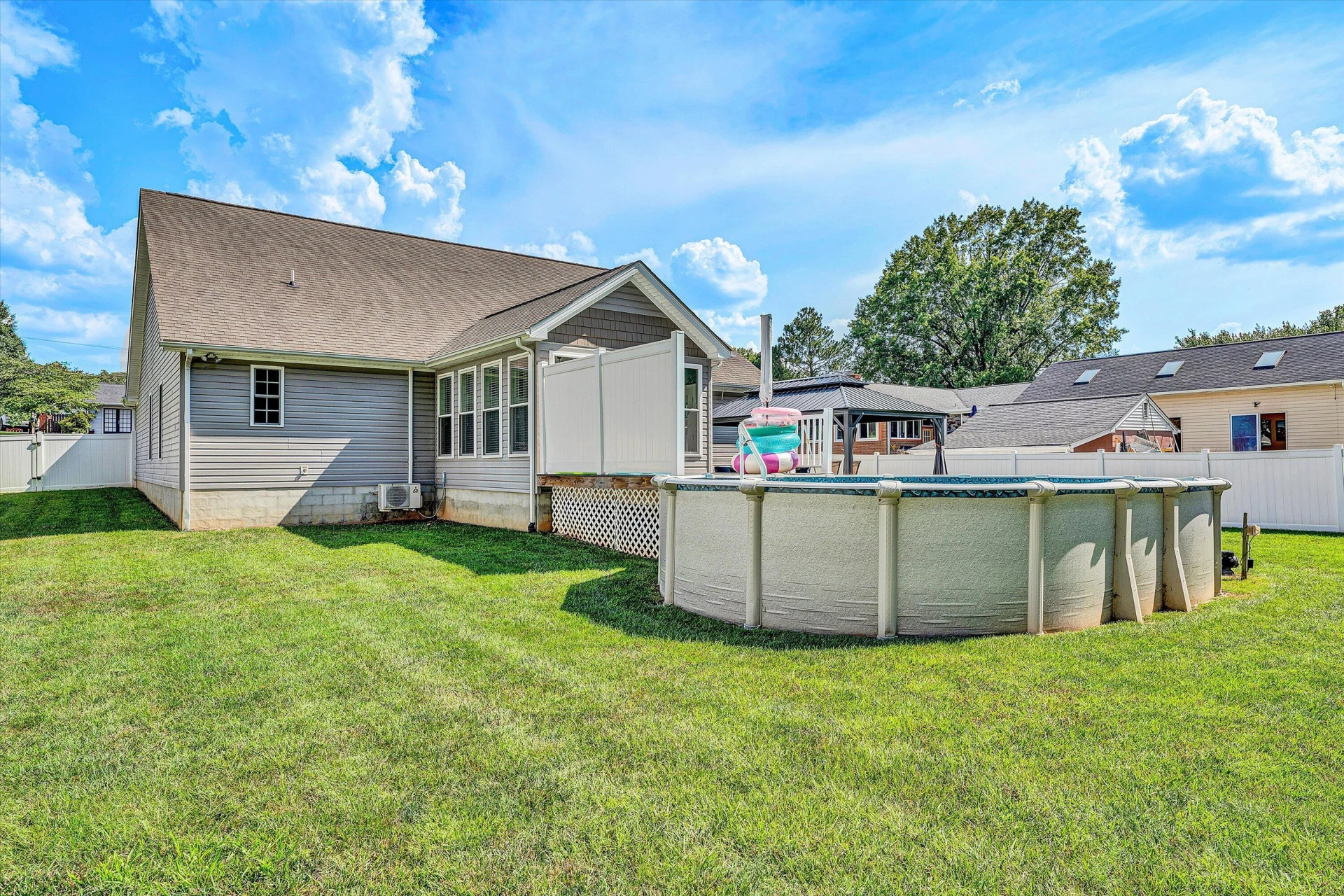 550 Petty AVE - Photo 40