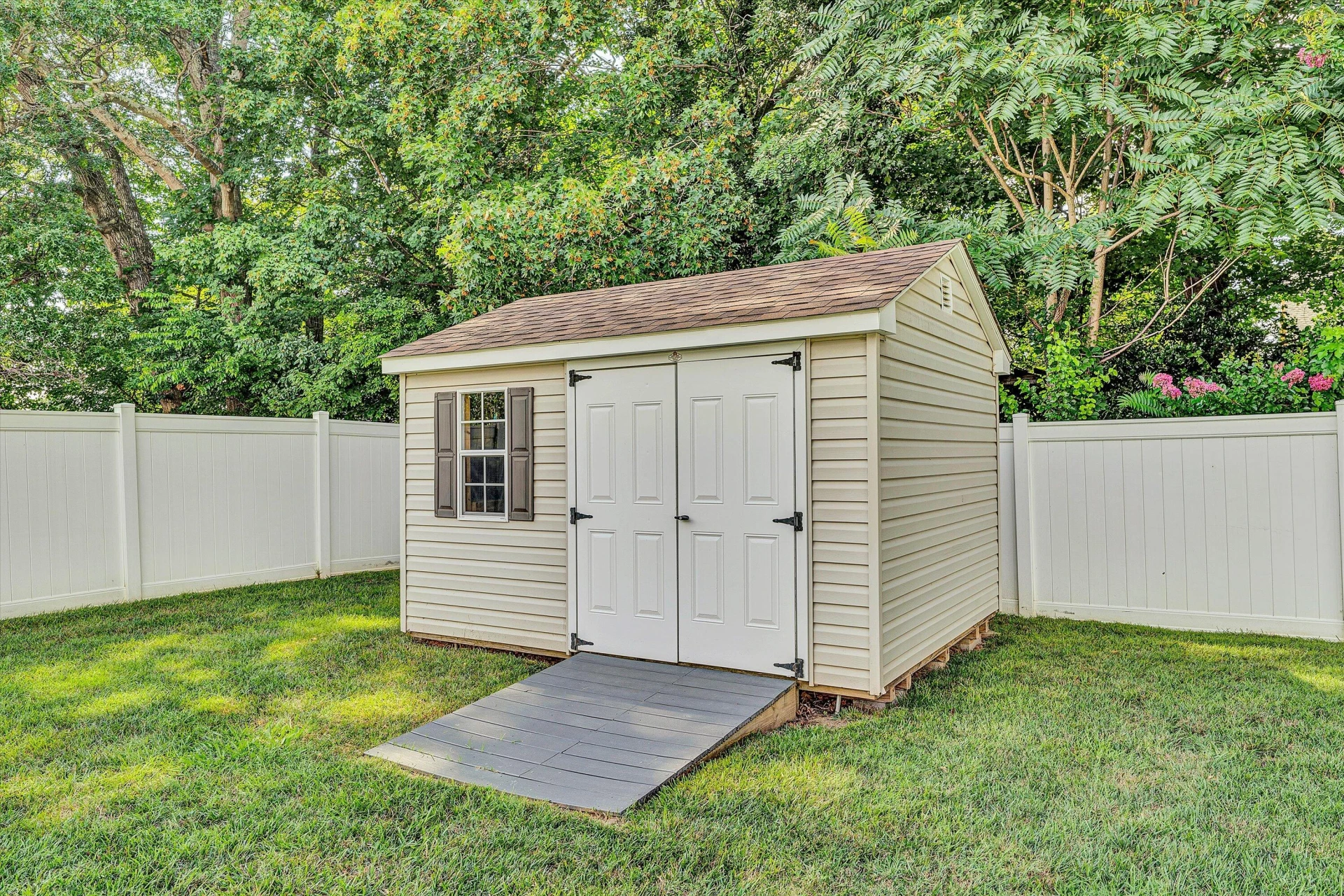 550 Petty AVE - Photo 41