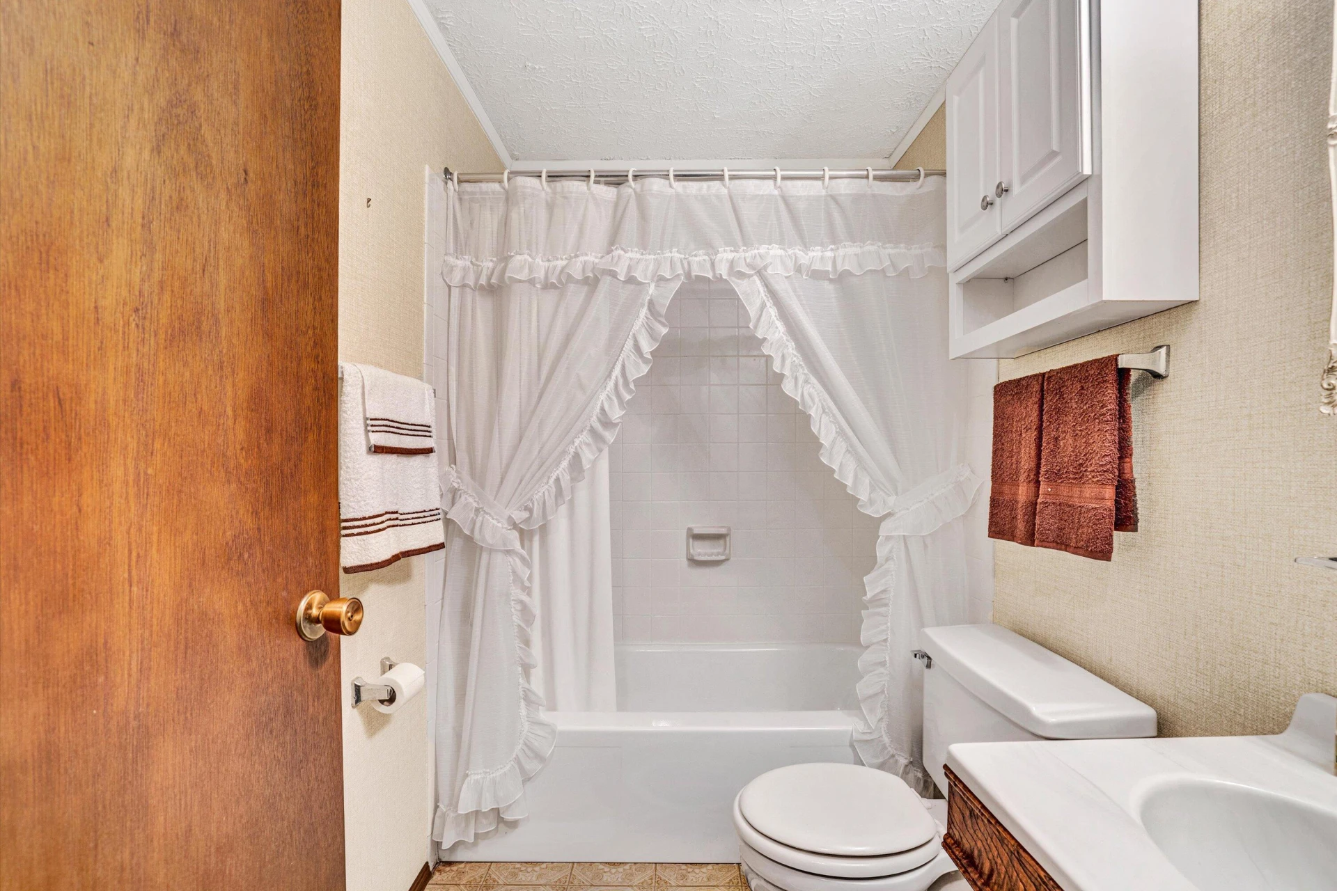 309 JACKS CREEK RD - Photo 17