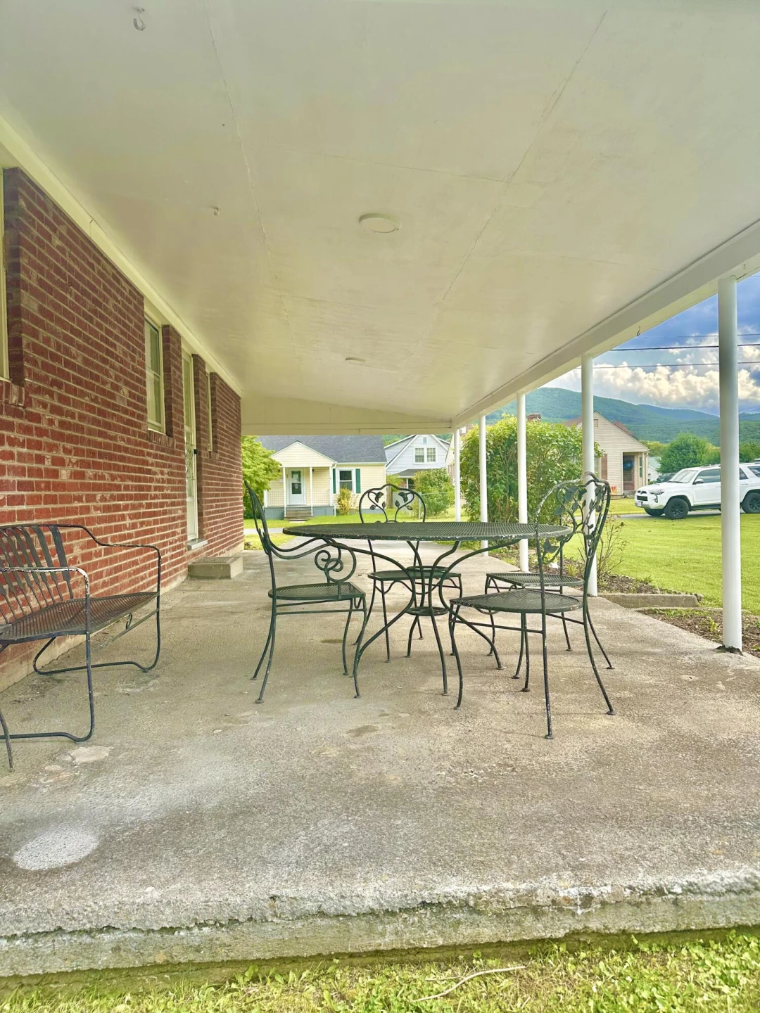 312 Phillip ST - Photo 10