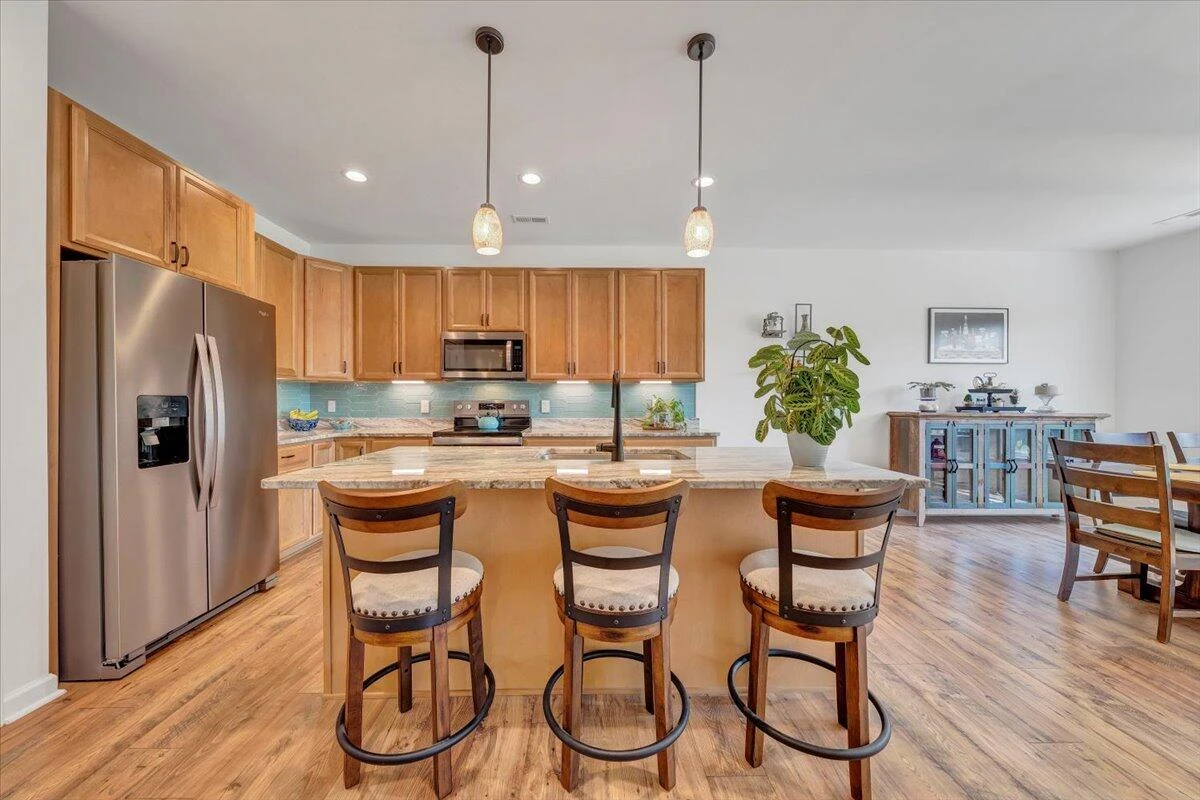 2153 Kings Walk DR - Photo 11