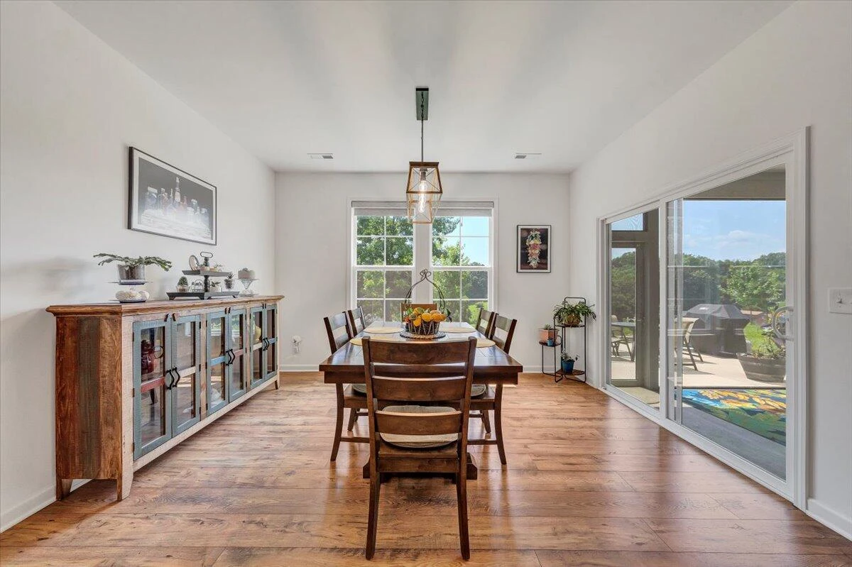 2153 Kings Walk DR - Photo 19