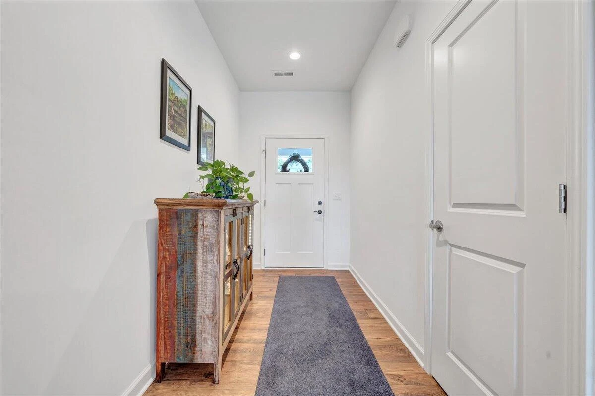 2153 Kings Walk DR - Photo 2