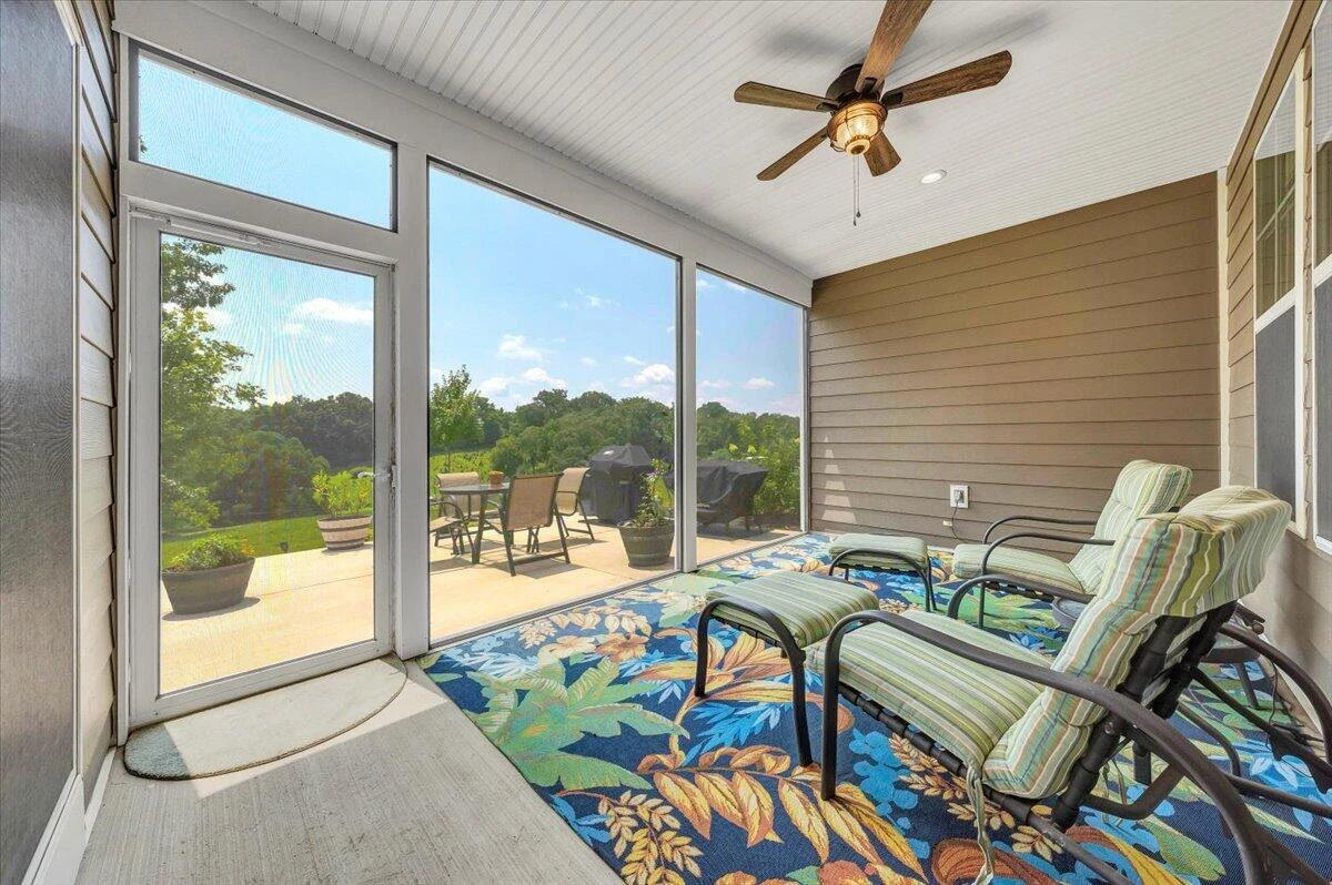 2153 Kings Walk DR - Photo 26