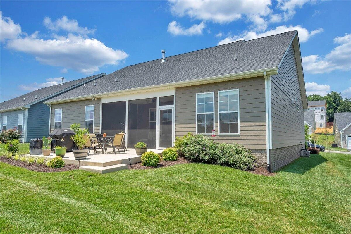 2153 Kings Walk DR - Photo 43