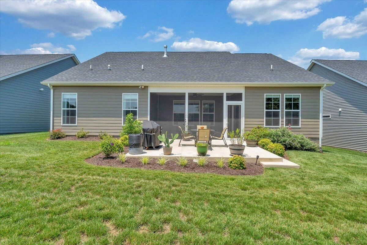 2153 Kings Walk DR - Photo 45