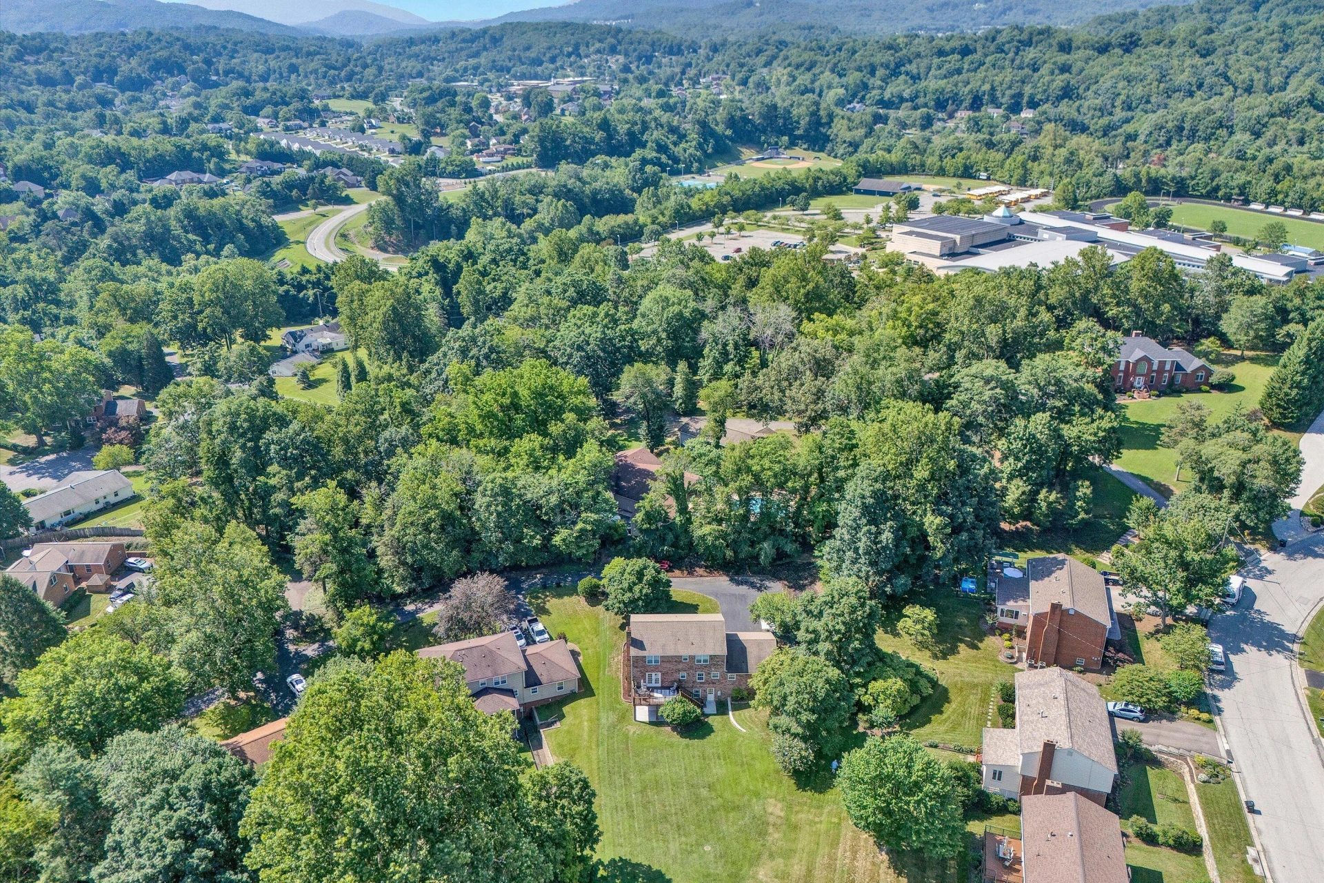 5427 Sheila LN - Photo 45
