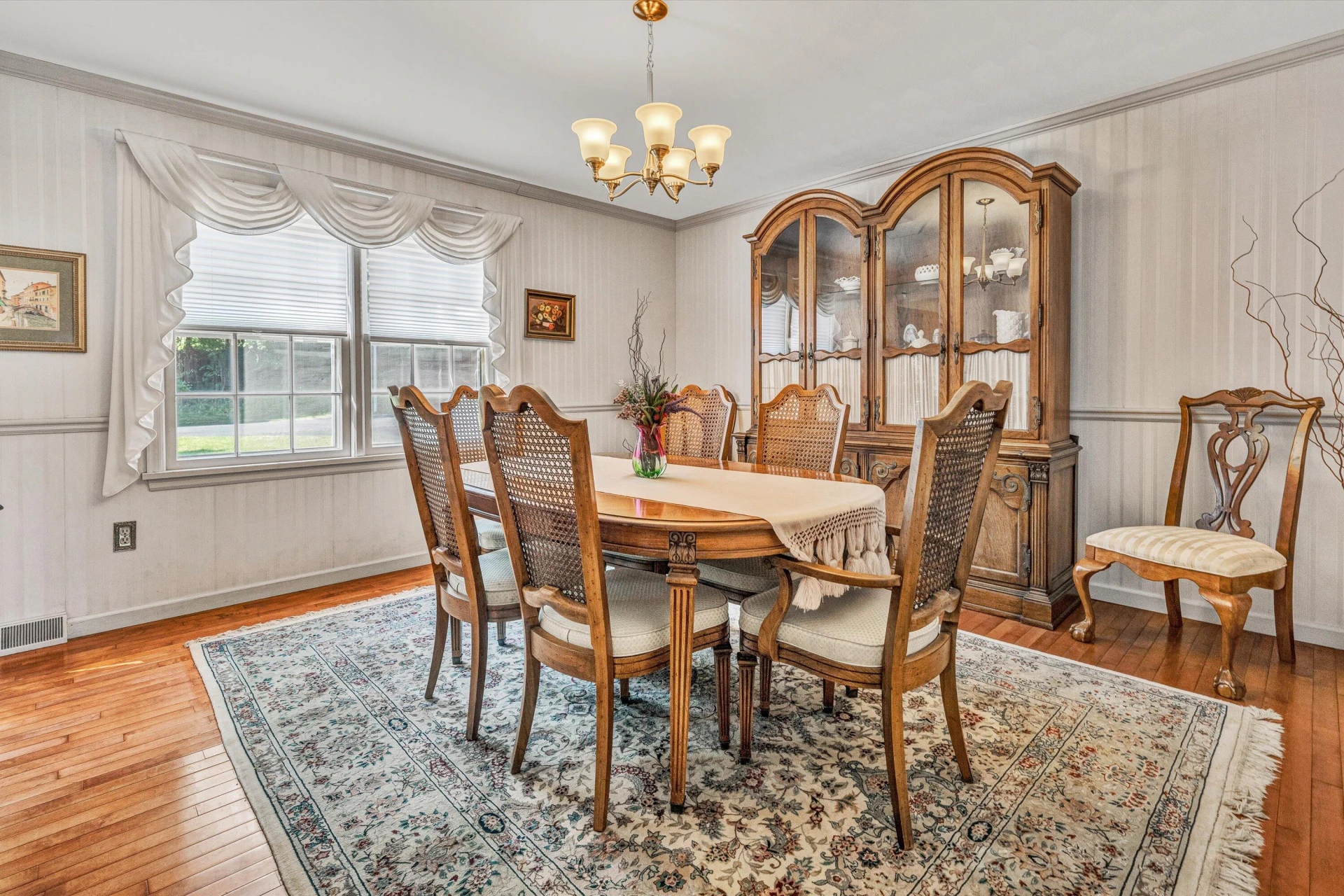 5427 Sheila LN - Photo 12
