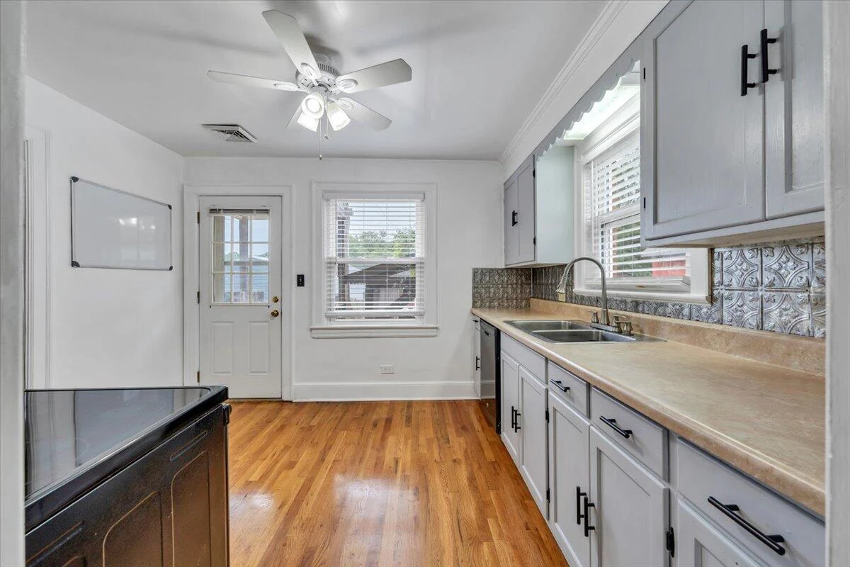 2521 Floraland DR - Photo 13