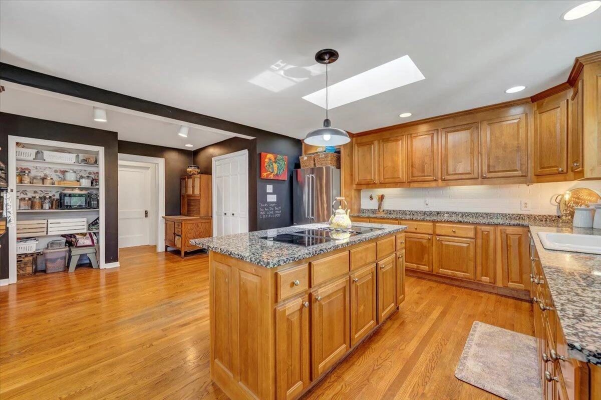 3562 Peaks RD - Photo 11