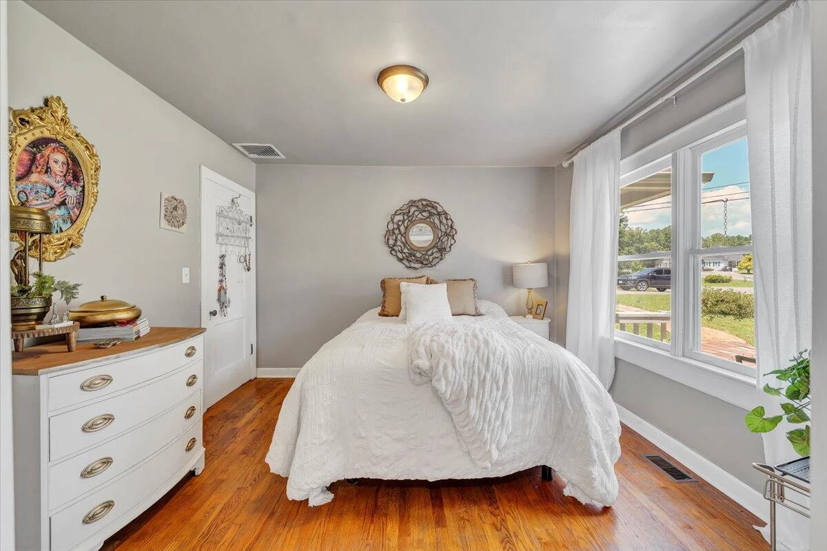 3562 Peaks RD - Photo 16