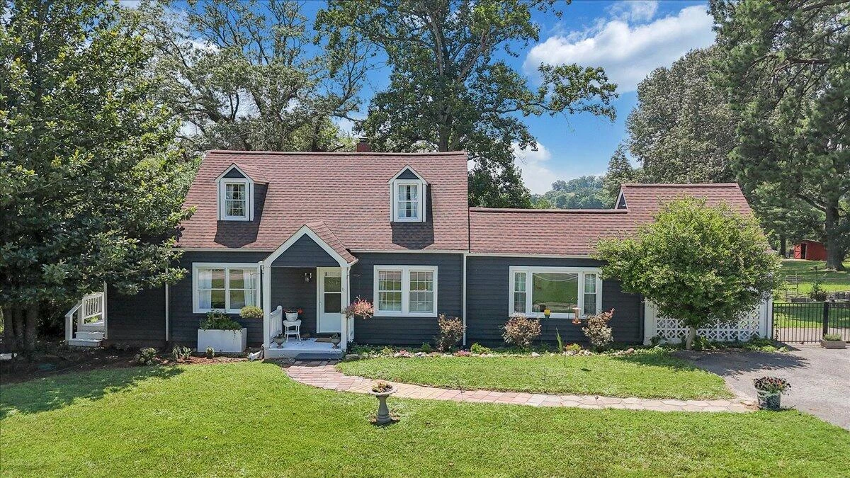 3562 Peaks RD - Photo 2