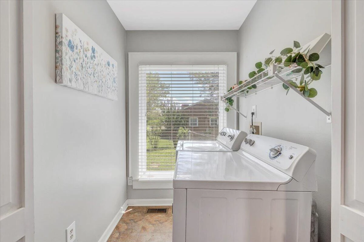 3562 Peaks RD - Photo 22