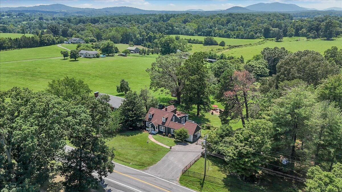 3562 Peaks RD - Photo 32