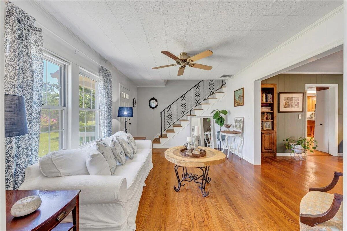 3562 Peaks RD - Photo 5