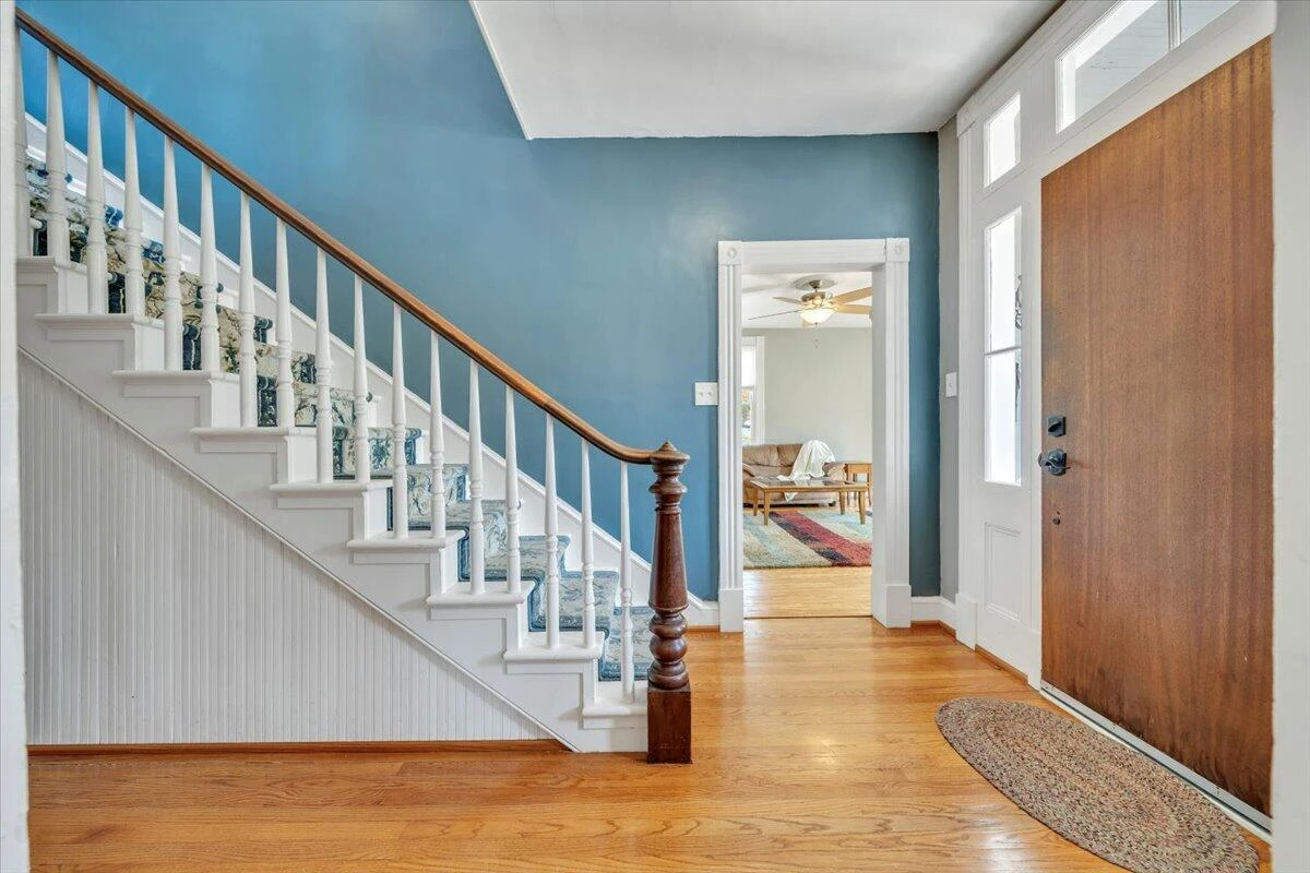327 Broad ST - Photo 16