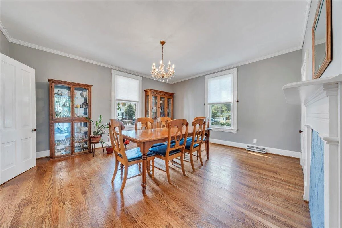 327 Broad ST - Photo 18