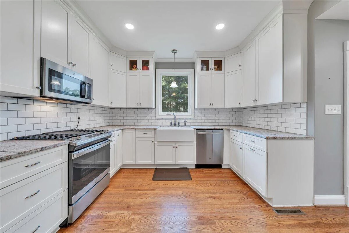 327 Broad ST - Photo 19
