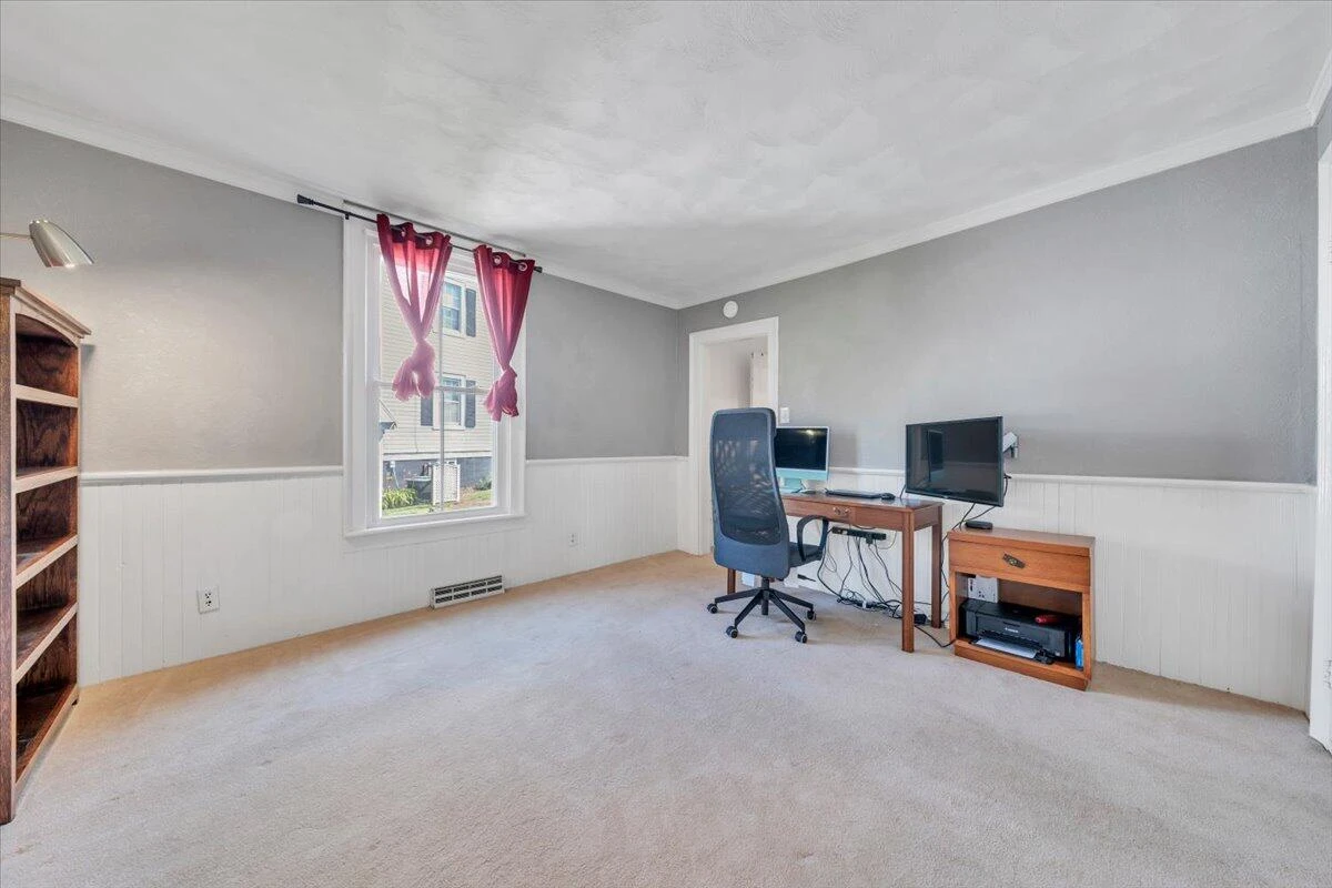 327 Broad ST - Photo 29