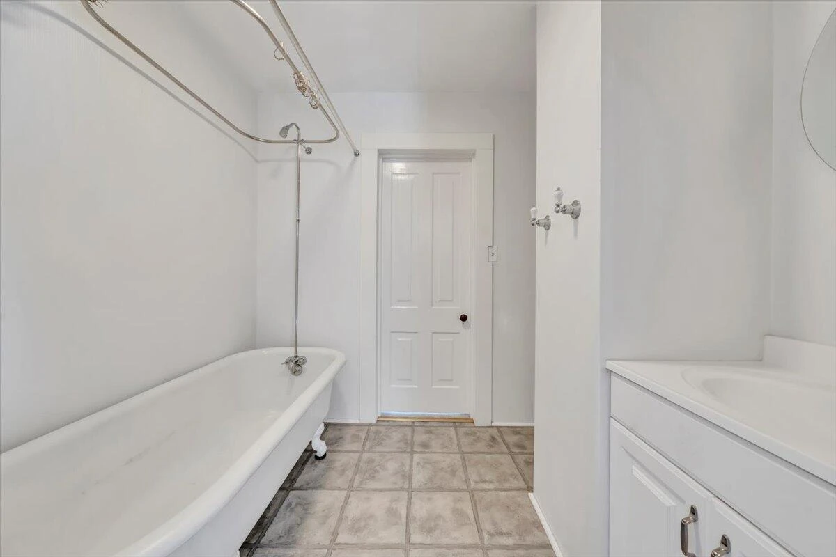 327 Broad ST - Photo 34