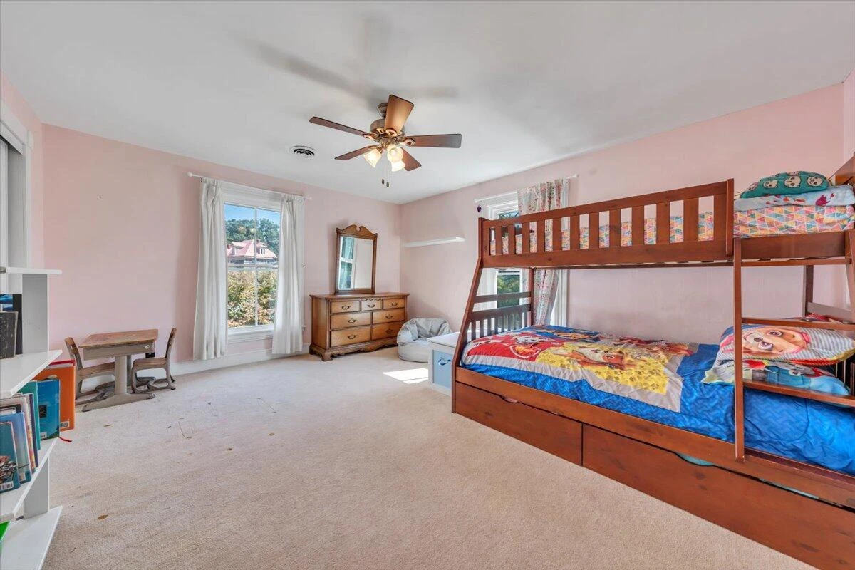 327 Broad ST - Photo 36