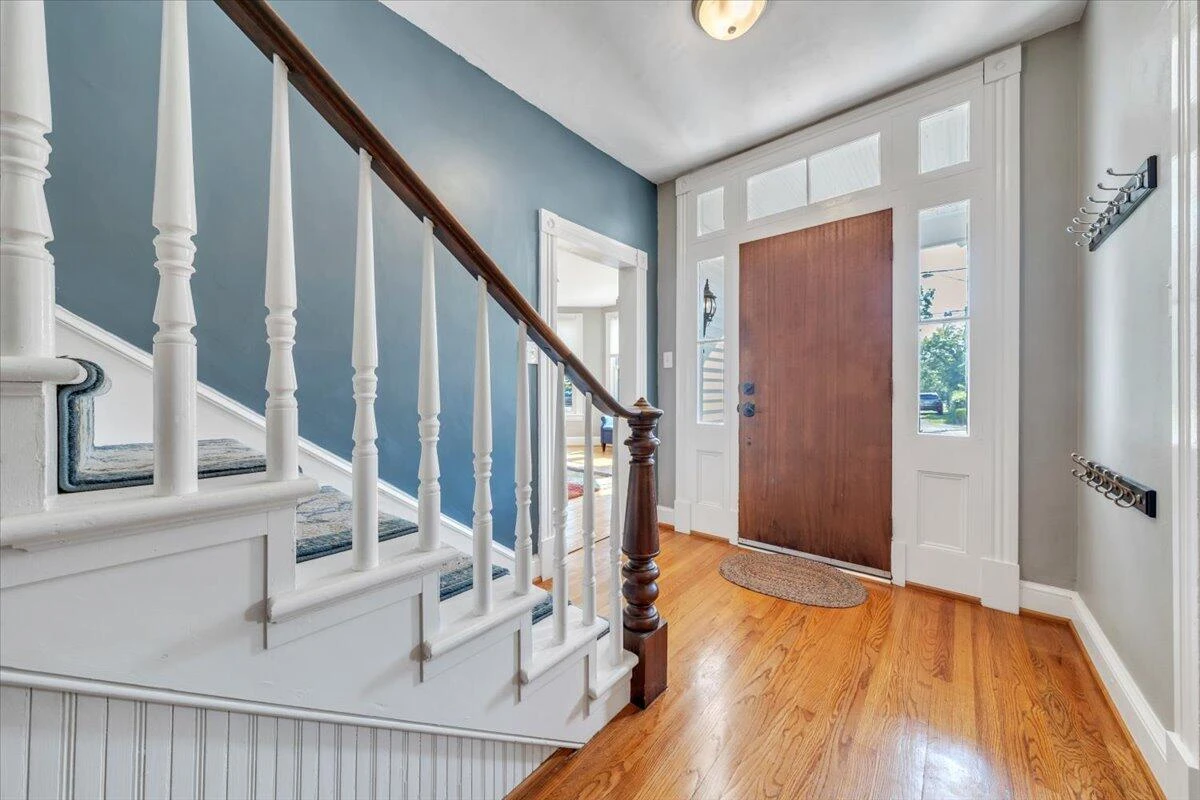 327 Broad ST - Photo 5