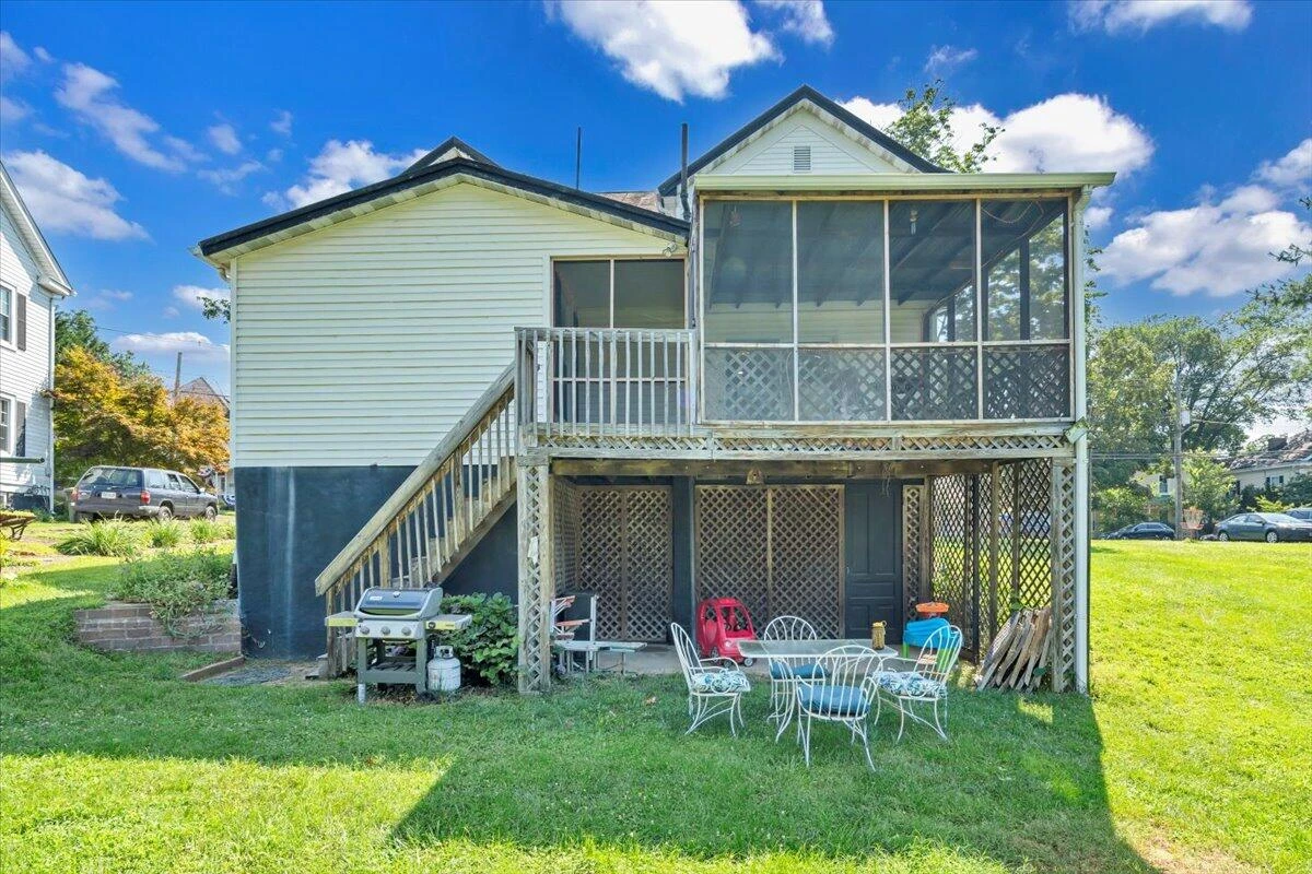 327 Broad ST - Photo 52