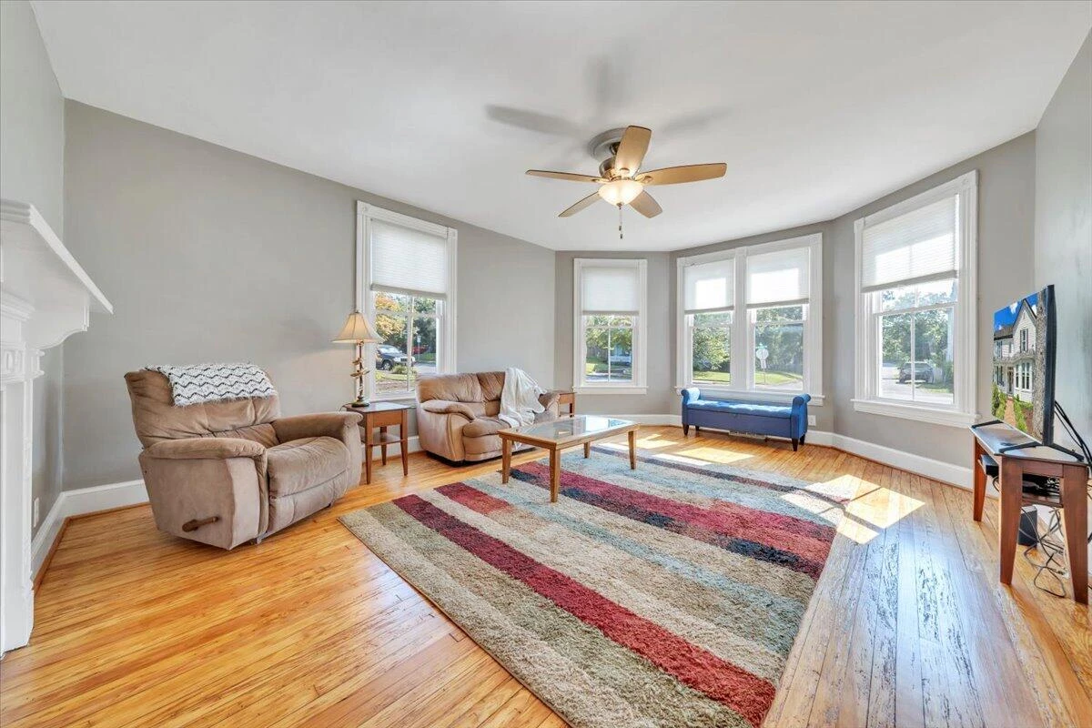 327 Broad ST - Photo 7