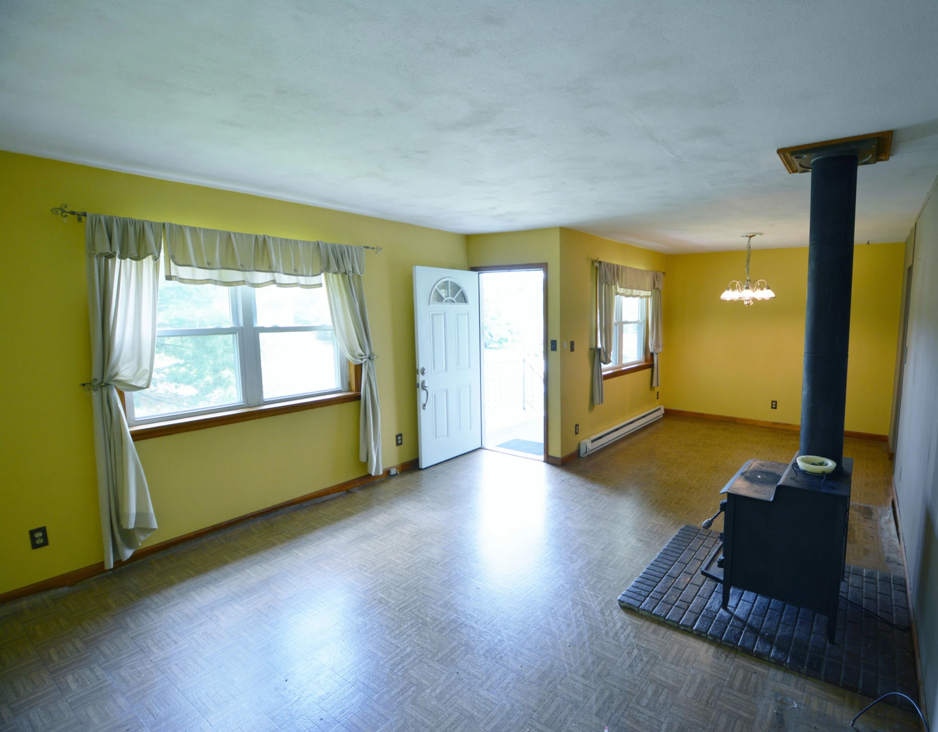 48 Monarch ST - Photo 9