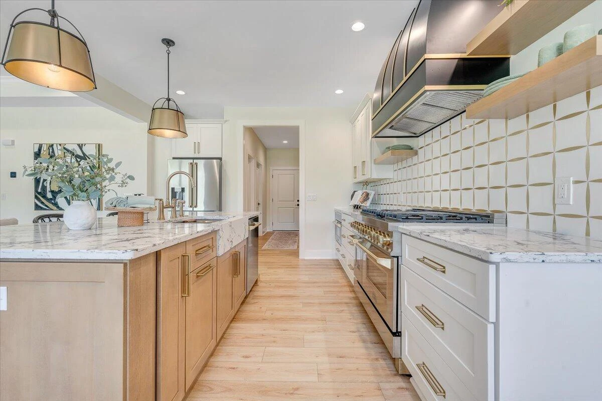 1051 Golf View CT - Photo 23