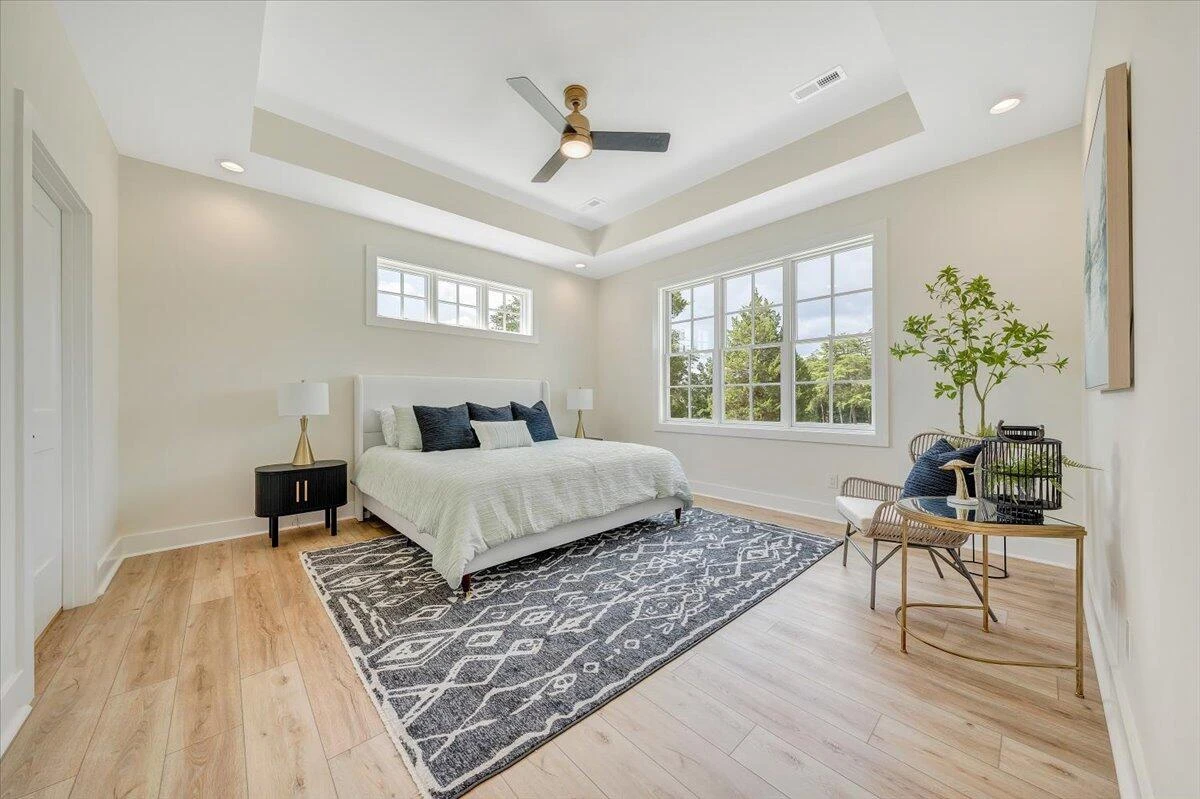 1051 Golf View CT - Photo 34