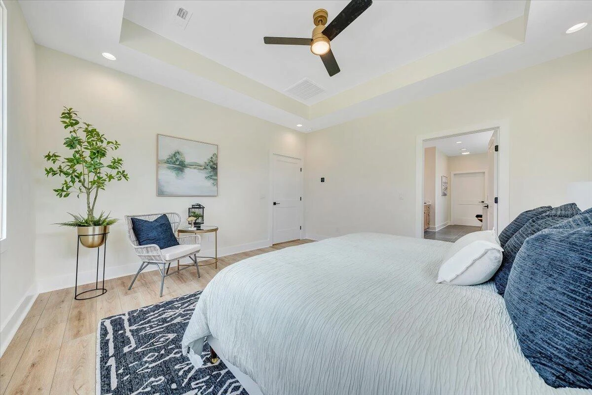 1051 Golf View CT - Photo 35