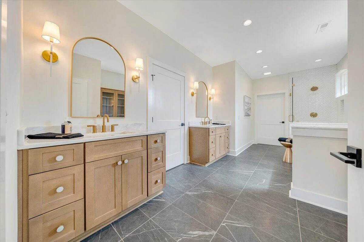 1051 Golf View CT - Photo 37