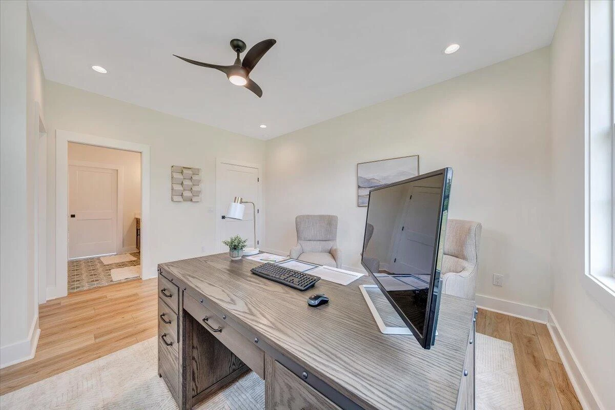 1051 Golf View CT - Photo 51