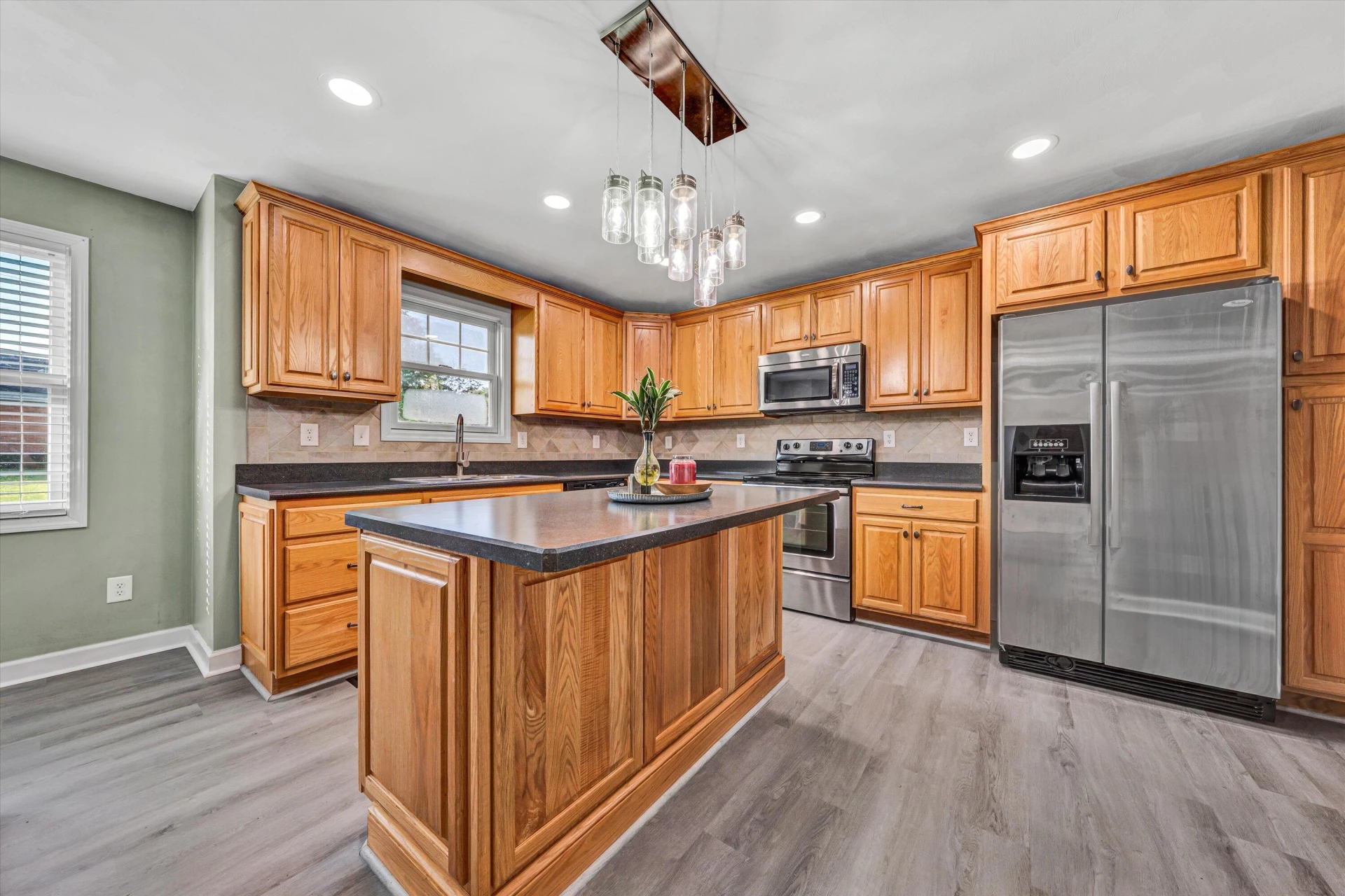 247 Ivy LN - Photo 13
