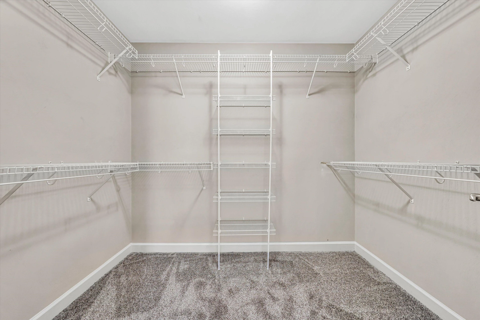247 Ivy LN - Photo 23