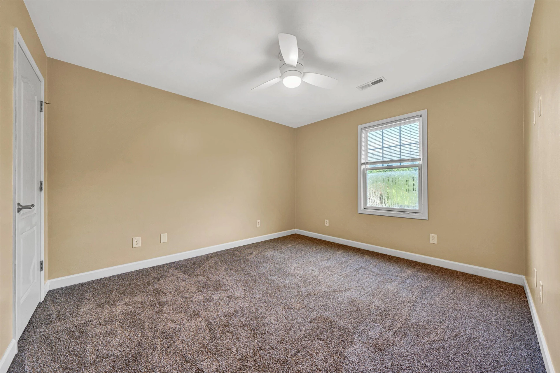 247 Ivy LN - Photo 28