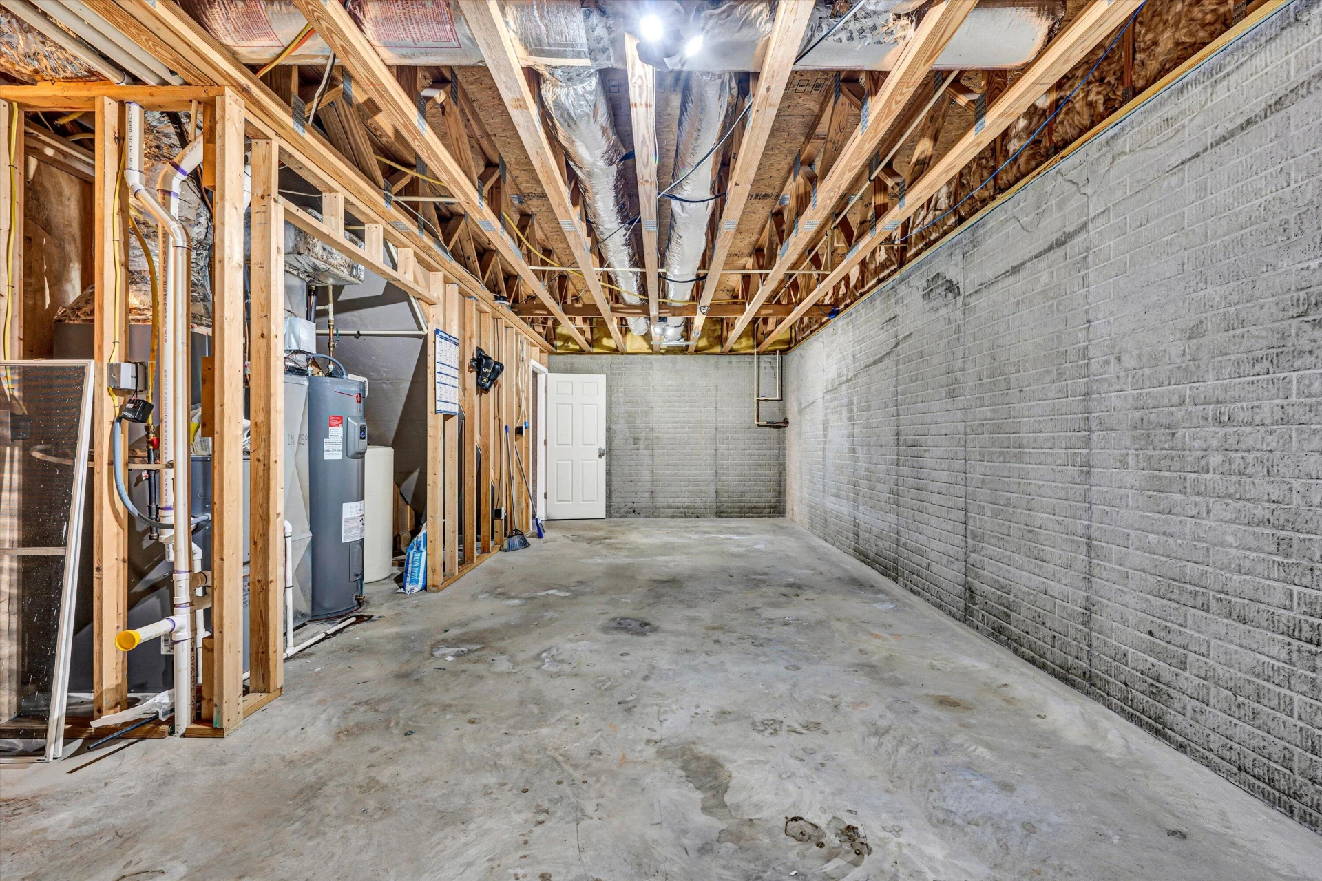 247 Ivy LN - Photo 38