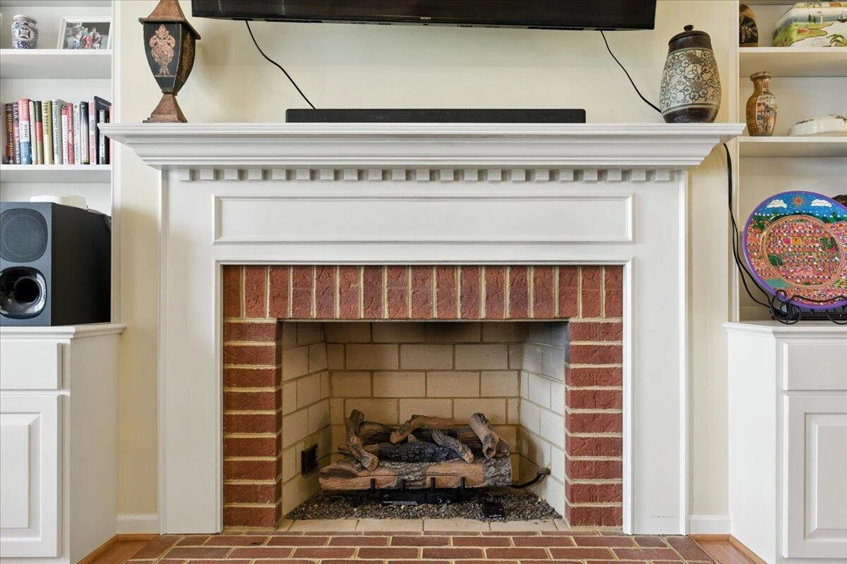 109 Woodcreek RD - Photo 20