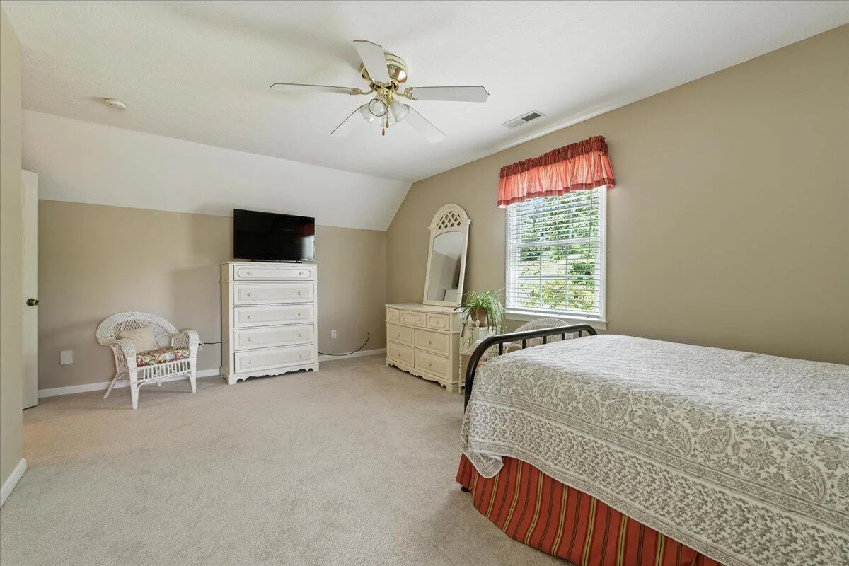 109 Woodcreek RD - Photo 46