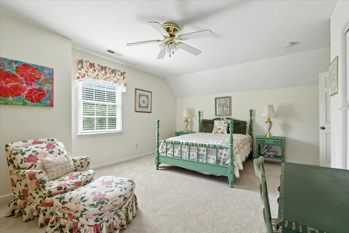 109 Woodcreek RD - Photo 48