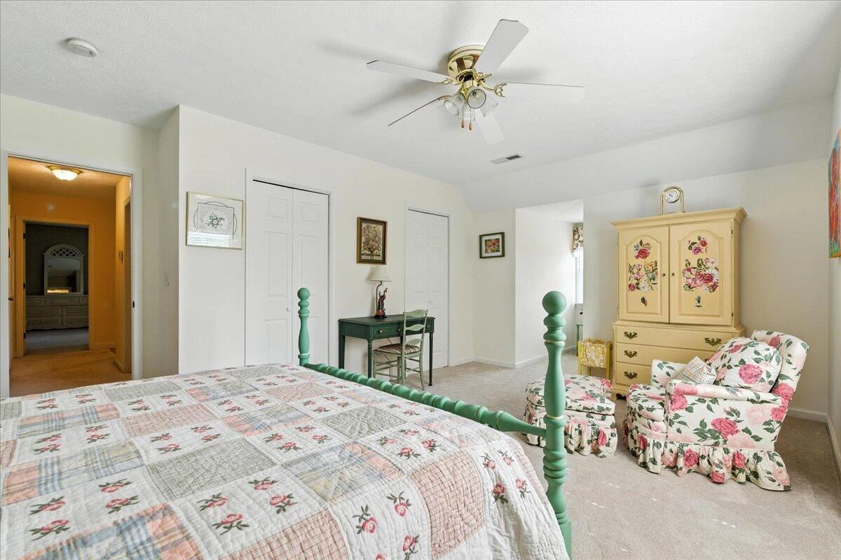 109 Woodcreek RD - Photo 49