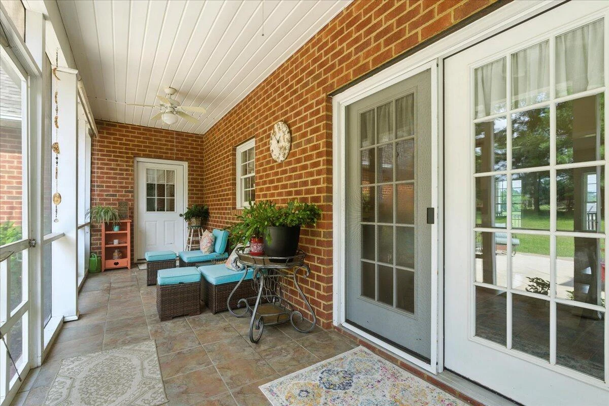 109 Woodcreek RD - Photo 51