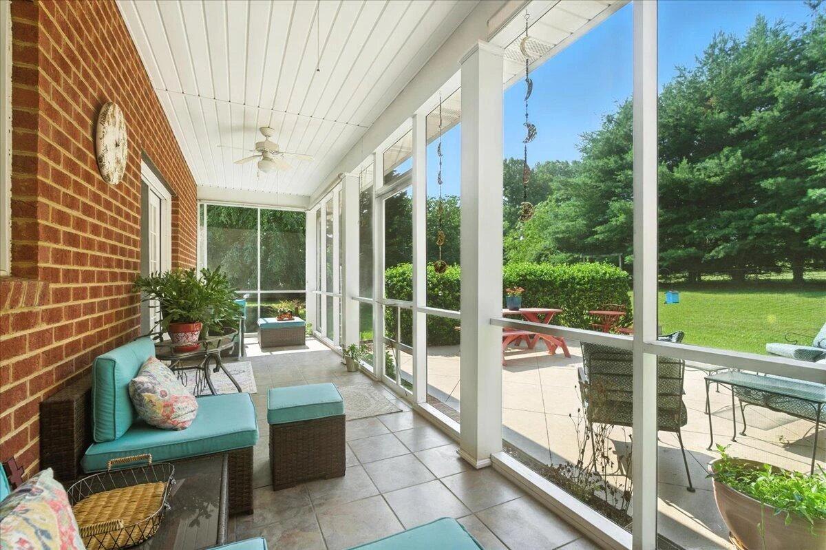 109 Woodcreek RD - Photo 52
