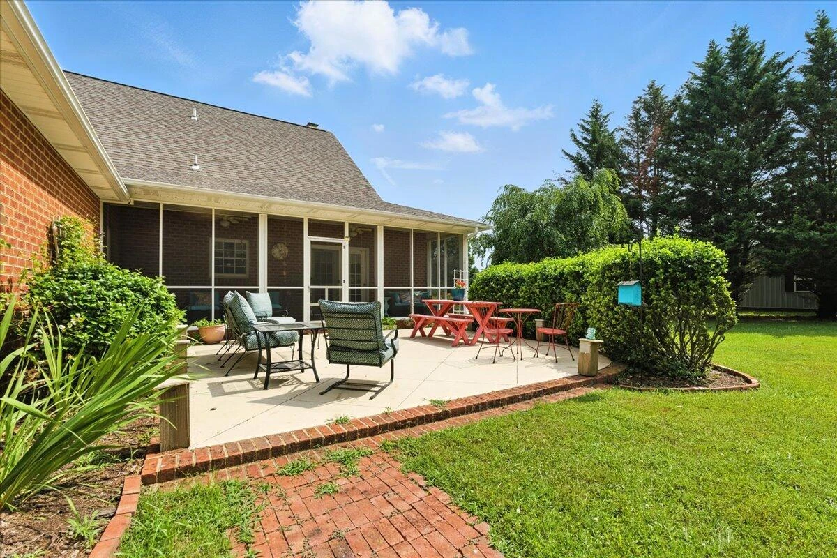 109 Woodcreek RD - Photo 53