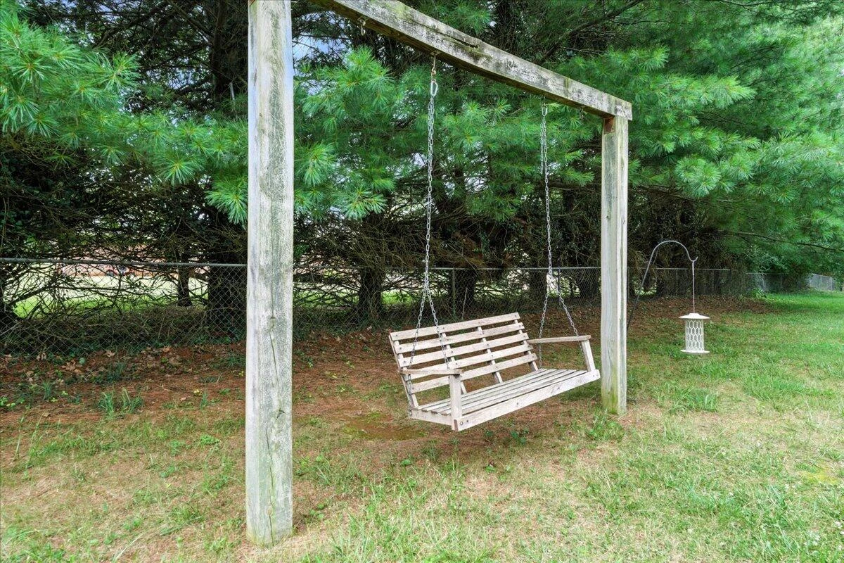 109 Woodcreek RD - Photo 57