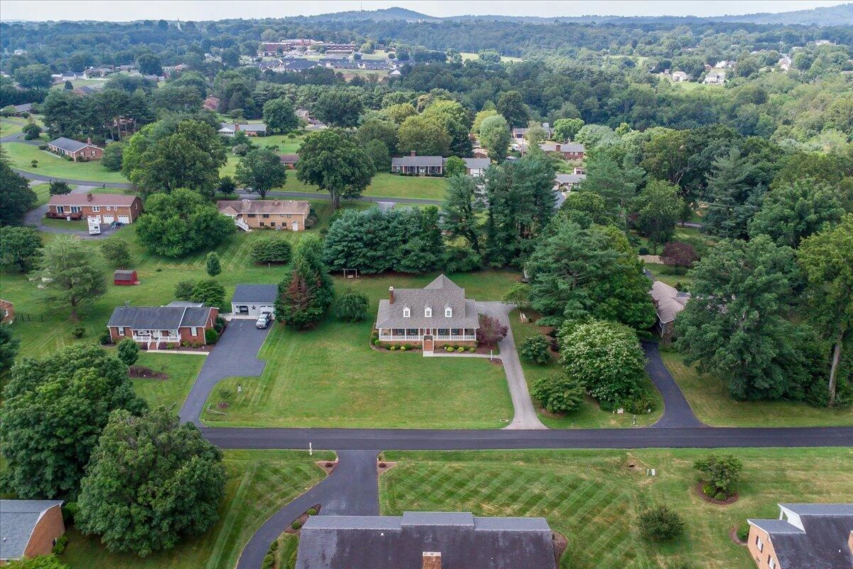 109 Woodcreek RD - Photo 59