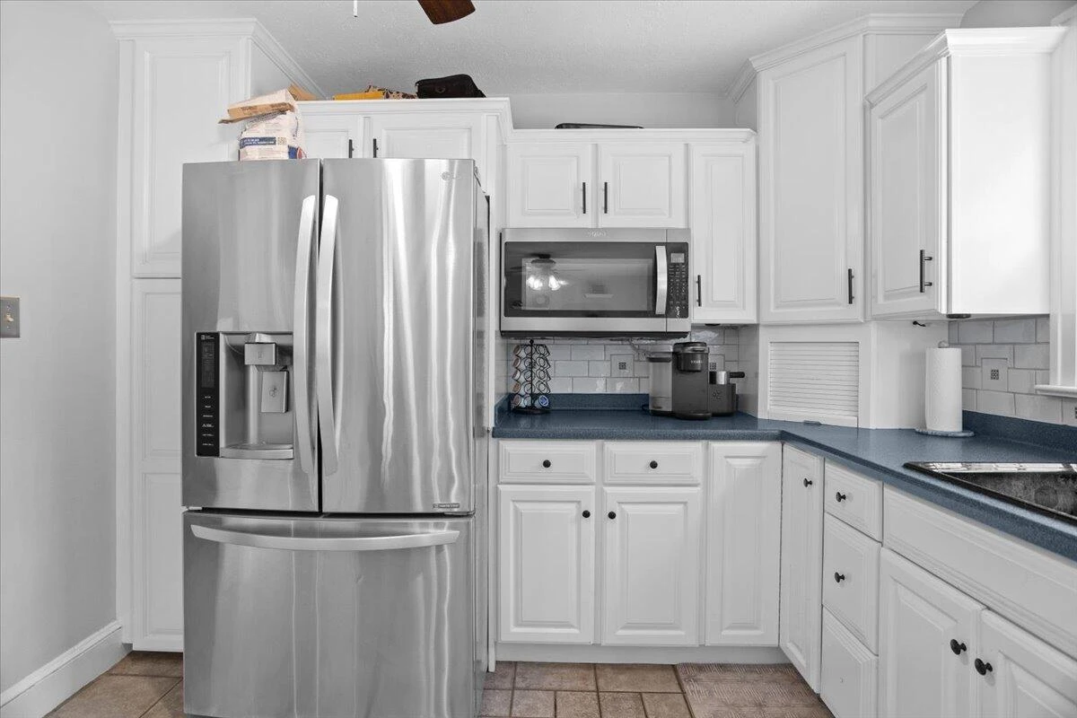 3546 Grandin RD - Photo 15