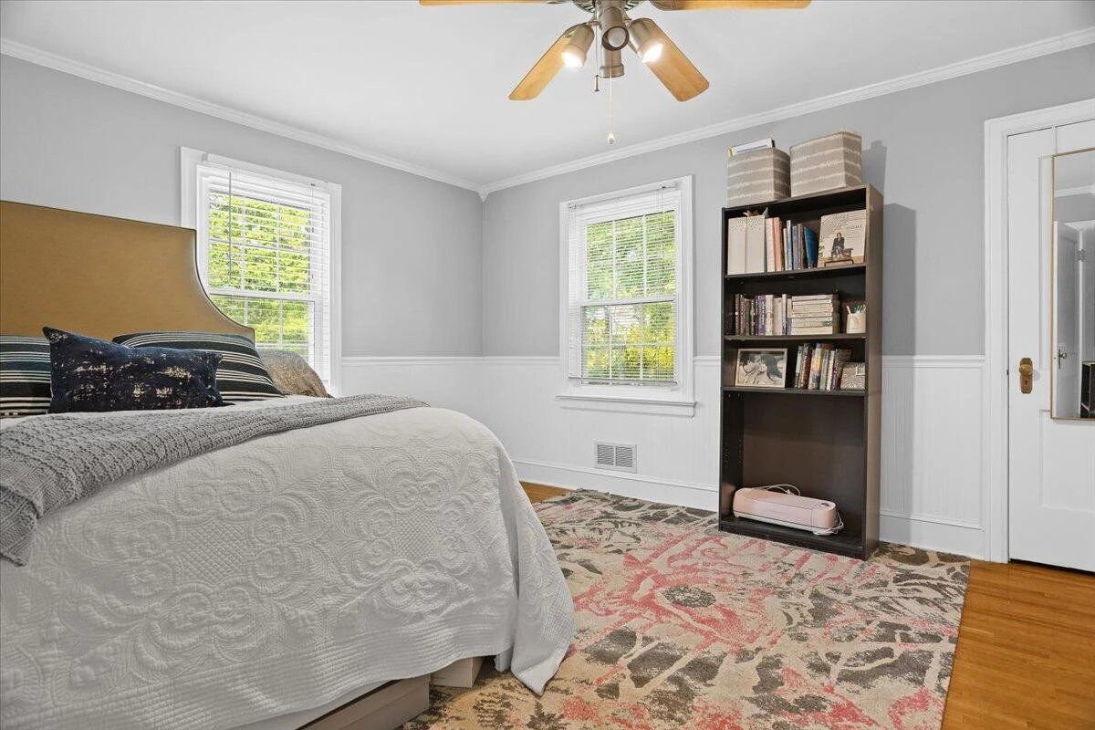 3546 Grandin RD - Photo 21