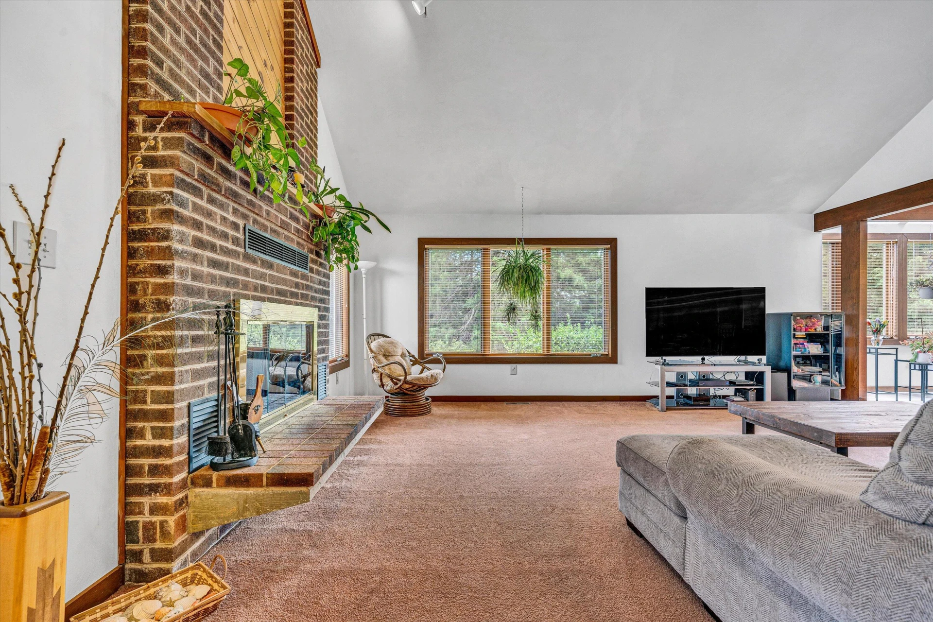6530 Trevilian RD - Photo 8